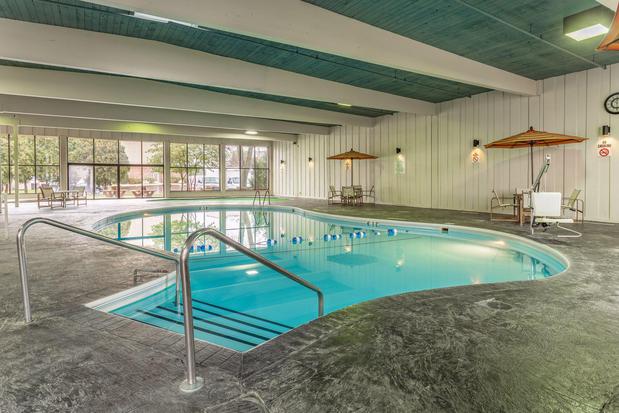 Images Holiday Inn Rockford(I-90&Rt 20/State St) by IHG