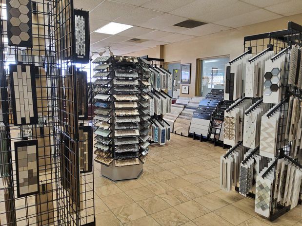 Images Southern Illinois Tile & Carpet Supply