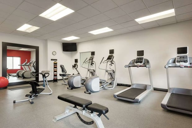 Images Hilton Garden Inn Dubuque Downtown