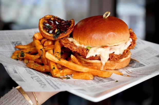 Images Hotel Indigo Long Island - East End by IHG