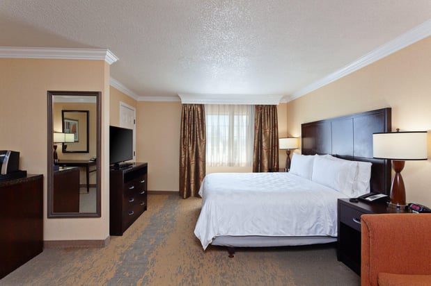 Images Holiday Inn & Suites San Mateo-San Francisco SFO by IHG