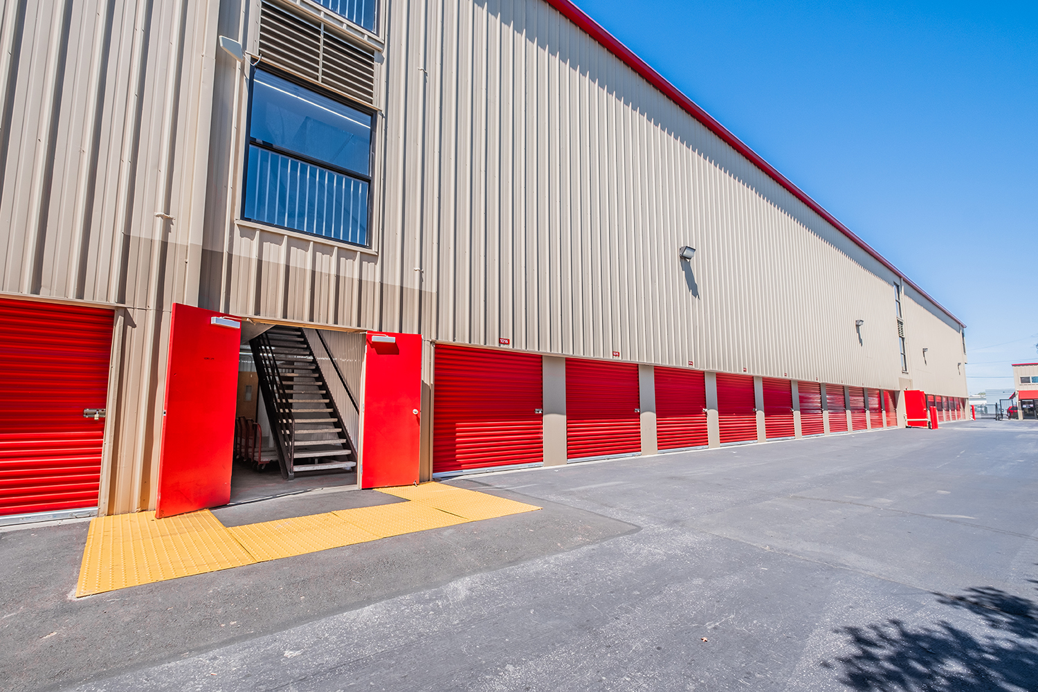 Drive-up Storage in San Mateo, CA.