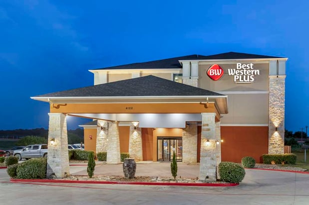 Images Best Western Plus Longhorn Inn & Suites