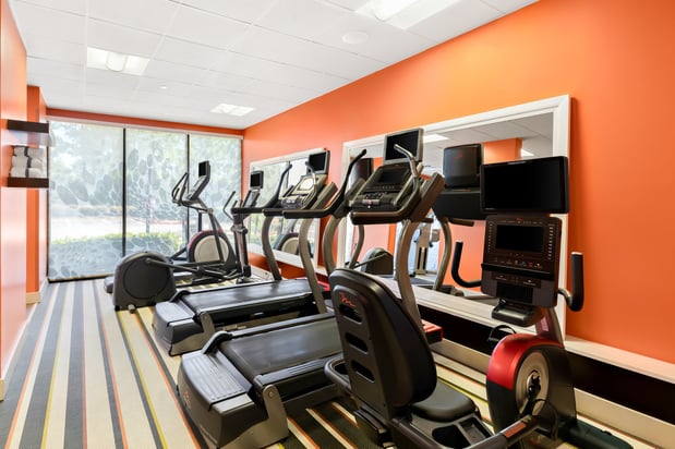 Images Holiday Inn Express Atlanta Galleria-Ballpark Area by IHG