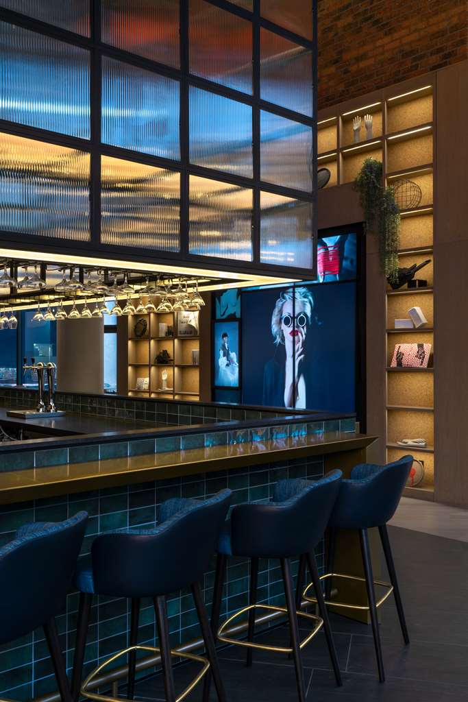 Images Radisson RED Johannesburg Rosebank