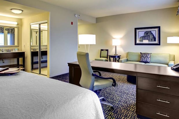 Images Hampton Inn & Suites Baton Rouge Downtown