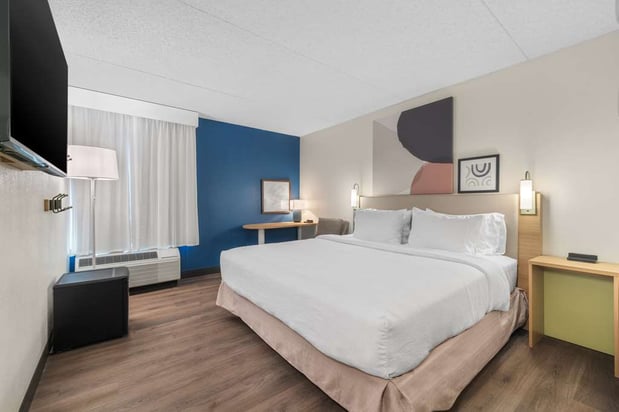 Images Spark by Hilton Colorado Springs I 25 Central