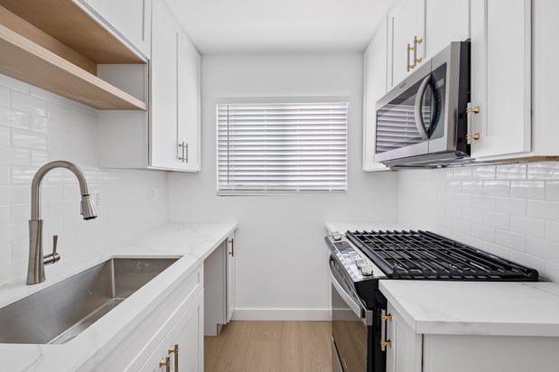 Images Arlington Square Apartments