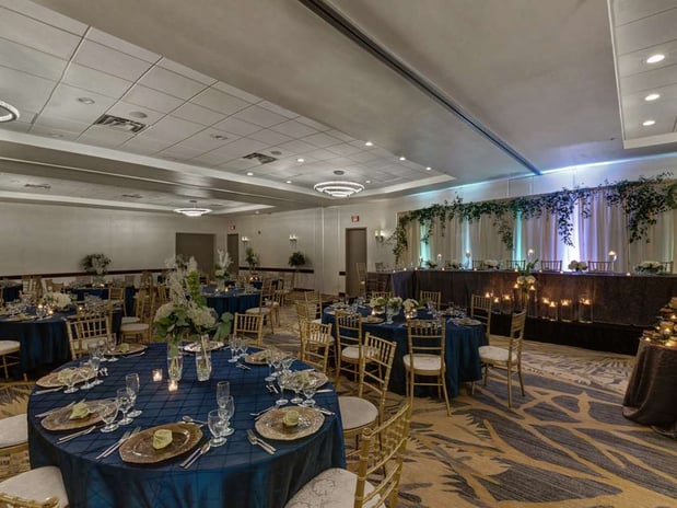Images Embassy Suites by Hilton Milwaukee Brookfield