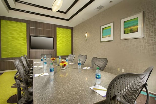 Images Hilton Garden Inn College Station