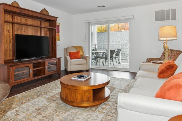 Images Pinnacle Living at Forts Ferry
