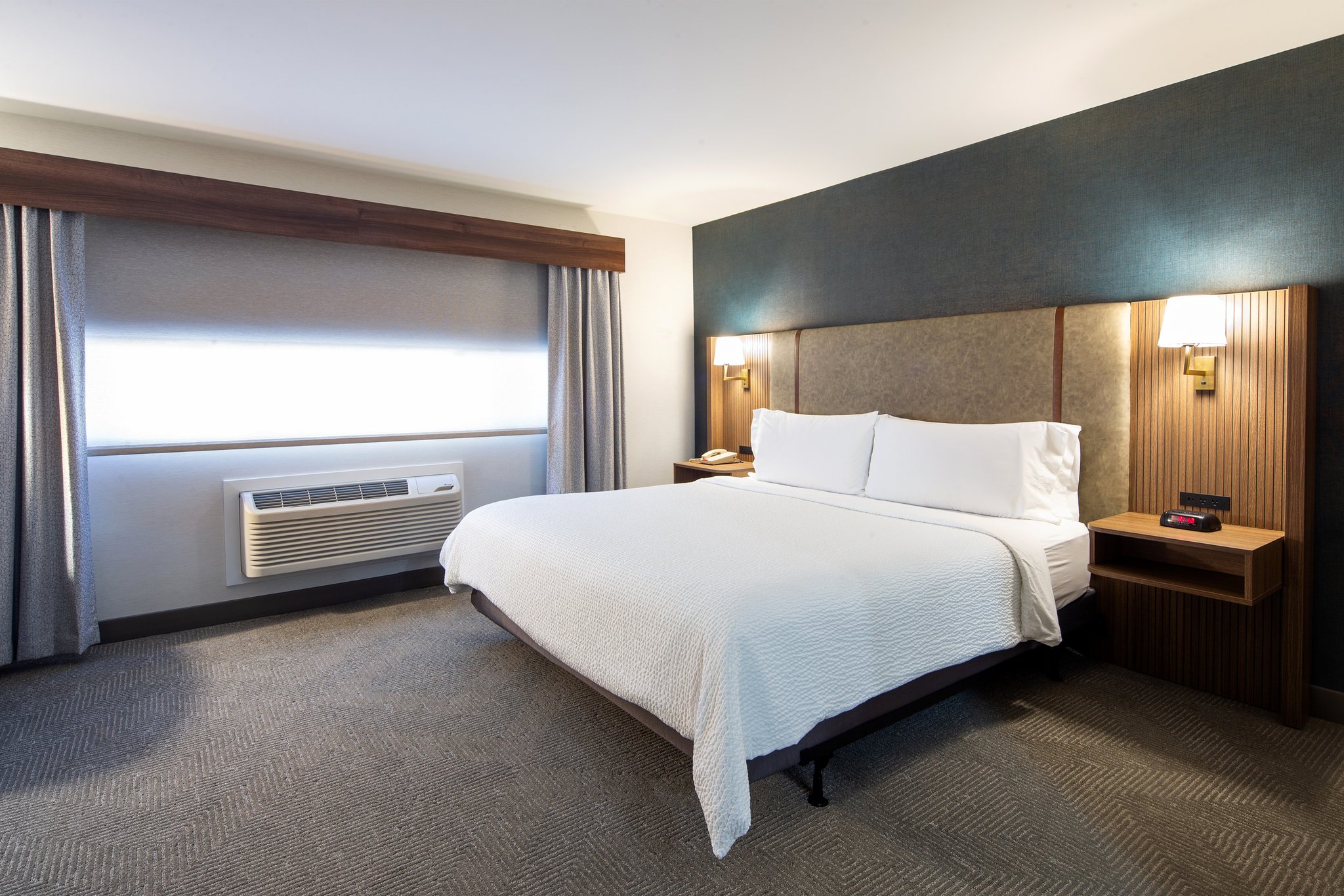 Images Holiday Inn Hinton by IHG