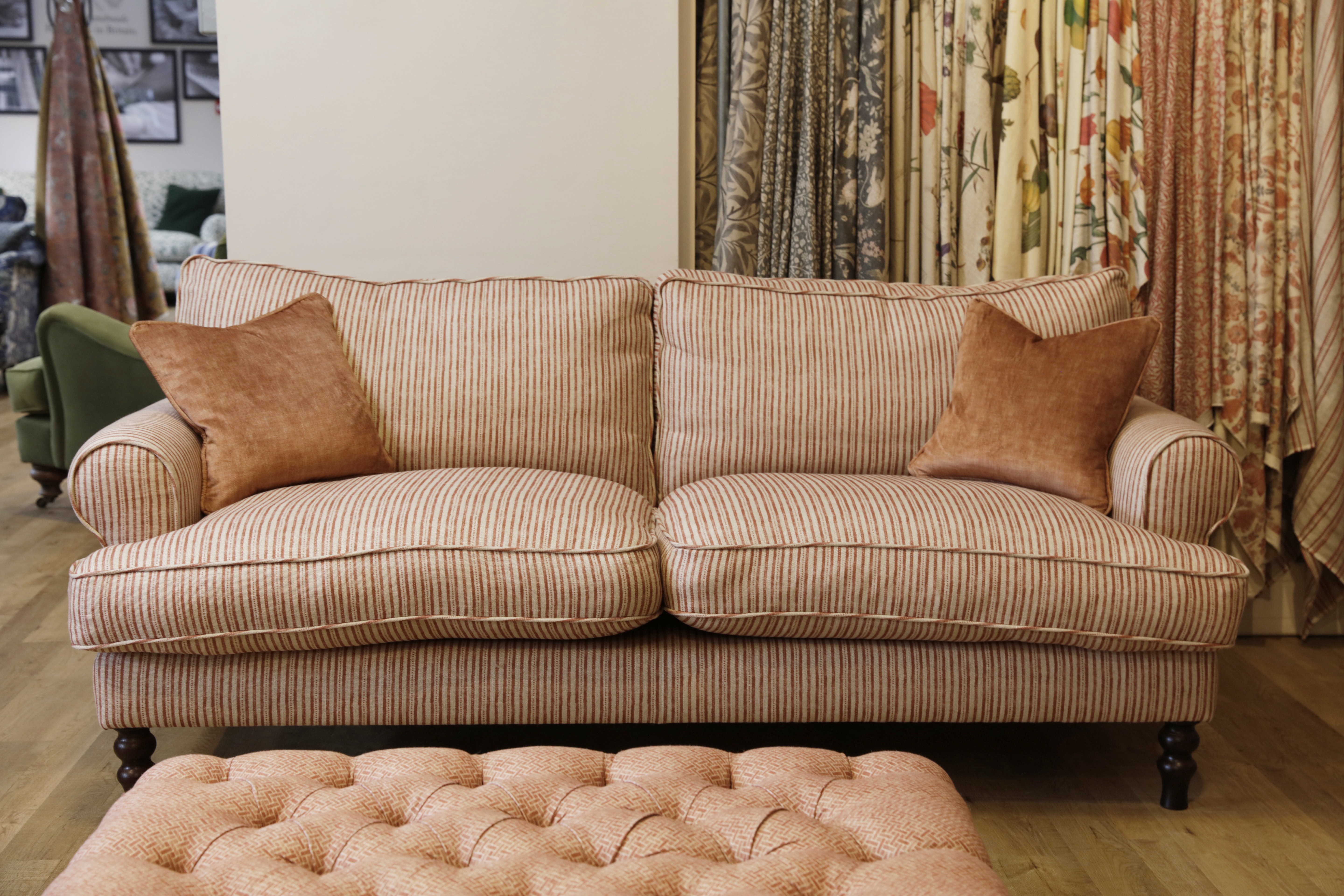 Images Sofas & Stuff - Basingstoke