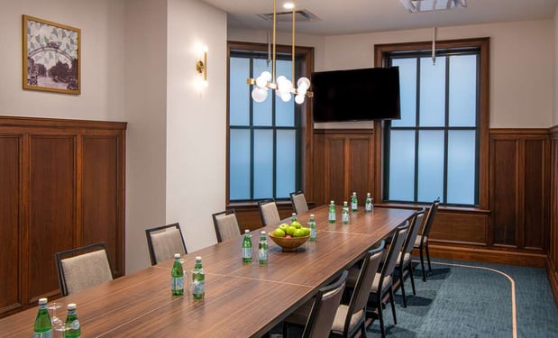 Images Hilton Garden Inn Flint Downtown
