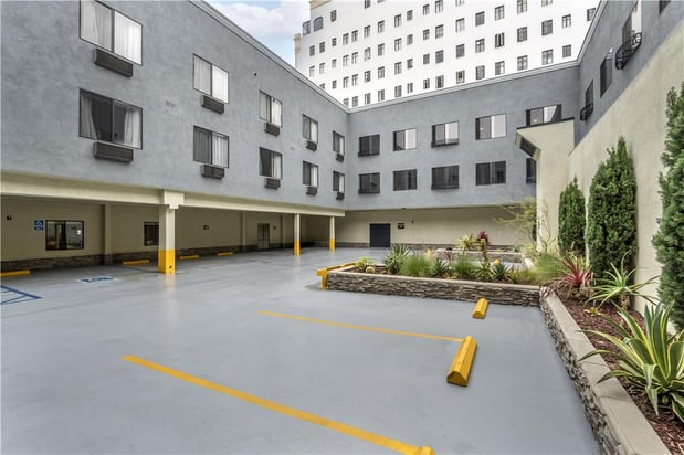 Images Best Western Plus Hotel at the Convention Center