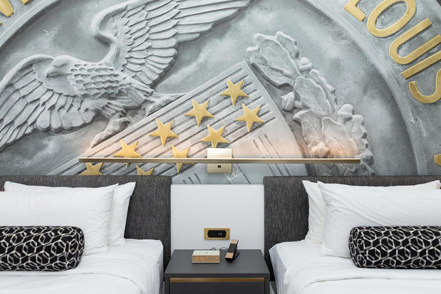 Images Hotel Indigo St. Louis - Downtown by IHG