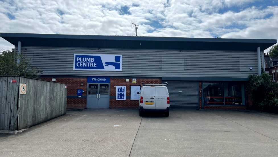 Images Plumb Centre