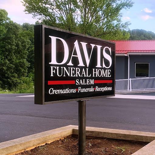 Davis Funeral Home & Crematory - Salem Logo