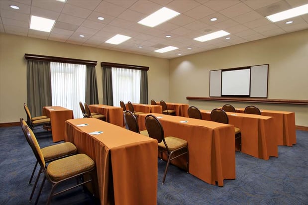 Images Homewood Suites by Hilton Miami - Airport West
