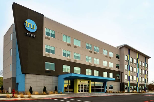 Images Tru by Hilton Staunton