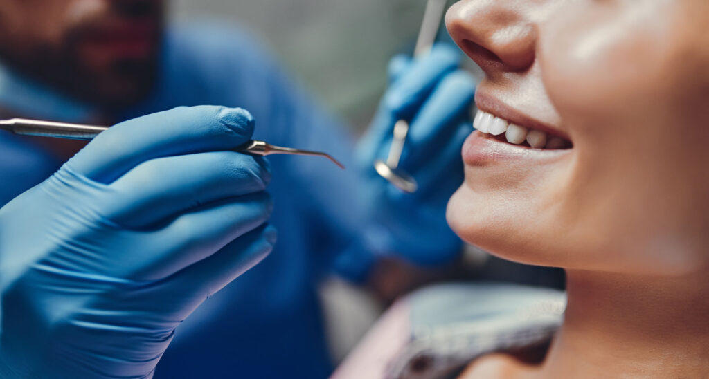 Langjährige Erfahrung - Zahnarztpraxis Stefan von Ostranitza |  Zahnarzt Zahnersatz Parodontologie | München