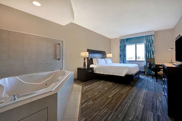 Images Hilton Garden Inn San Bernardino