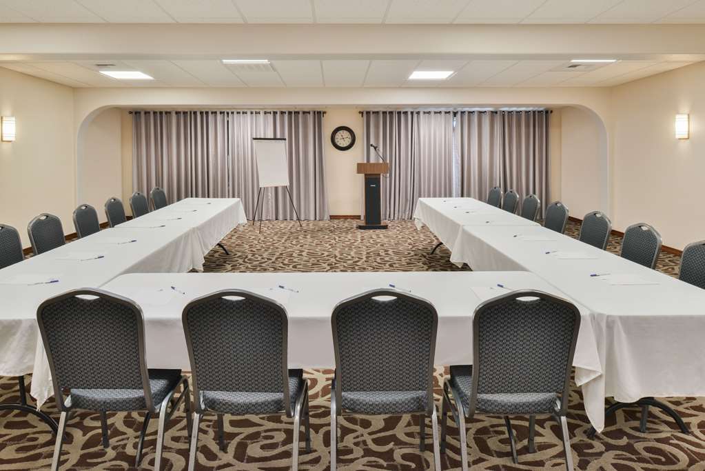 Meeting Room / Banquet Space 