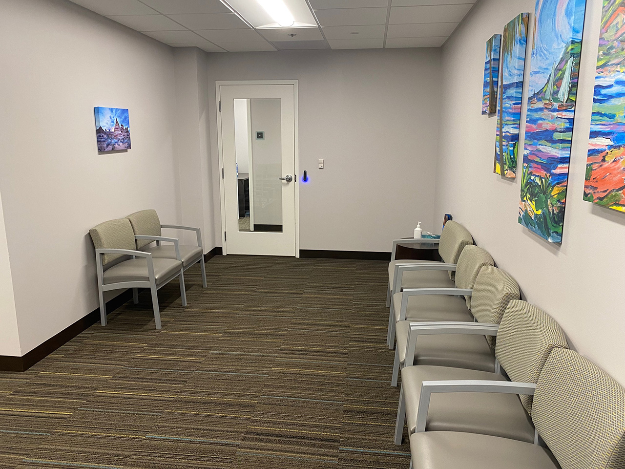 This healthcare waiting area was sanitized to medical standards by Dallas Janitorial Services, featuring disinfected seating and spotless floors. Our specialized medical facility cleaning ensures patient comfort in a hygienically safe environment.