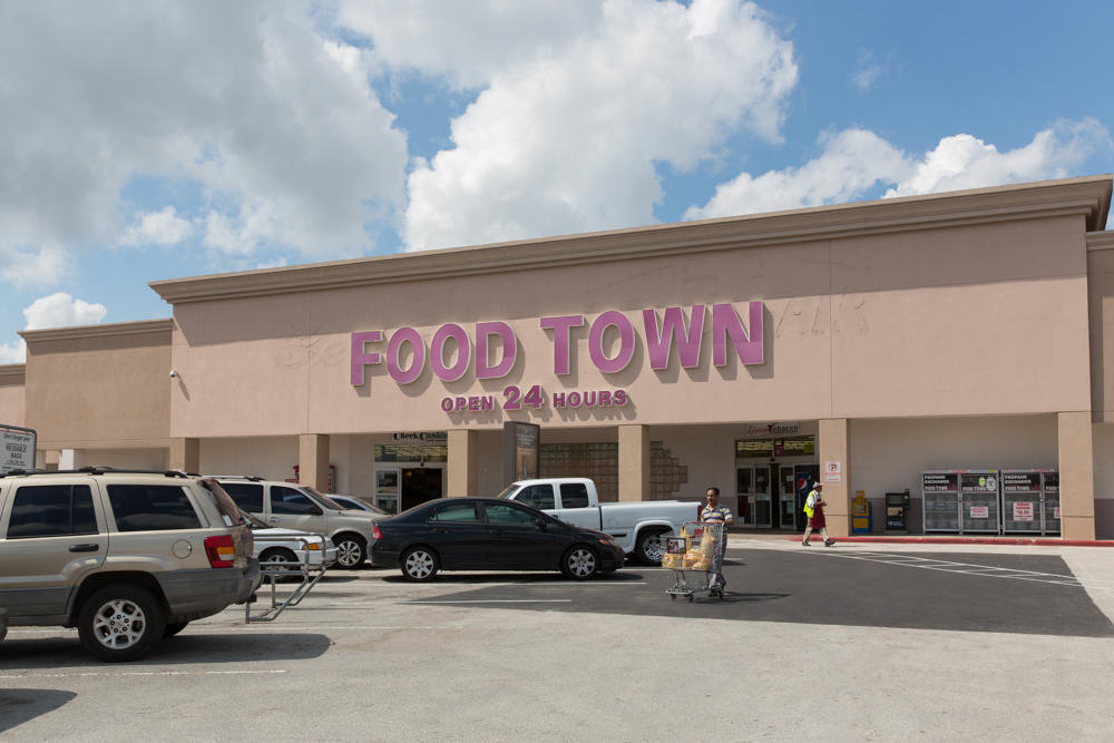 Food Town at Parktown Shopping Center