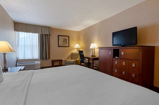 Images Best Western Staunton Inn