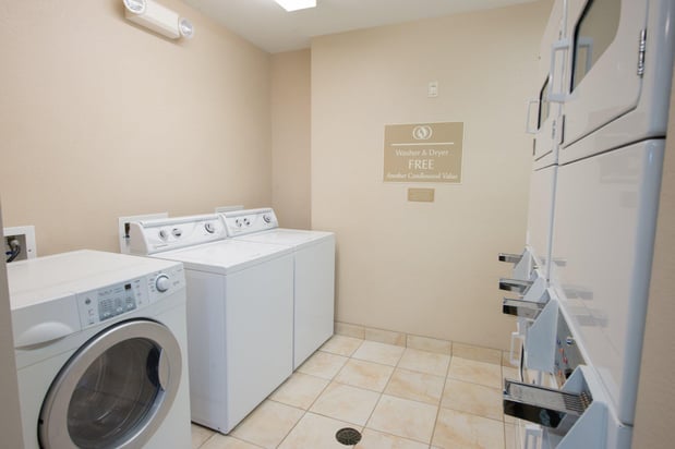 Images Candlewood Suites Bismarck by IHG
