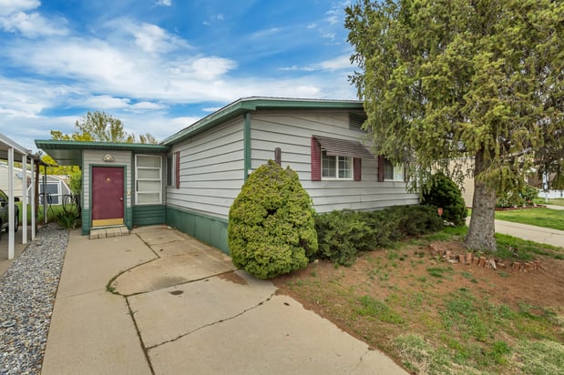 Images Stephen Ostler, eXp Realty