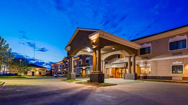Images SureStay Plus by Best Western Quanah
