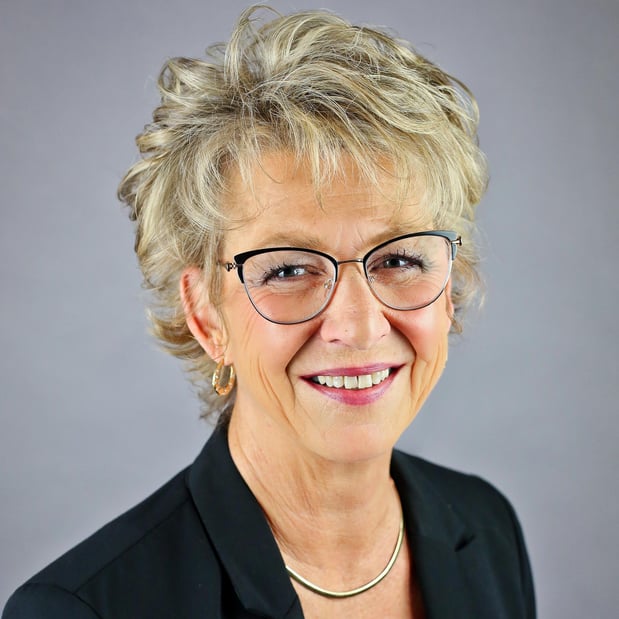 Images Edward Jones - Financial Advisor: Deb Hall, AAMS®