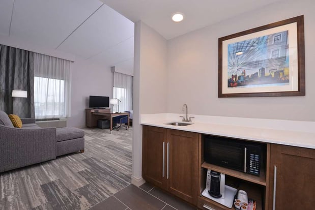Images Hampton Inn & Suites Cincinnati-Mason