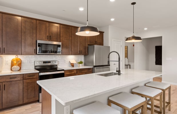 Images Martins Landing by Pulte Homes