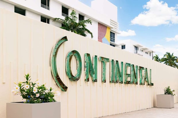 Images Hotel Continental Miami Beach, Tapestry Collection by Hilton
