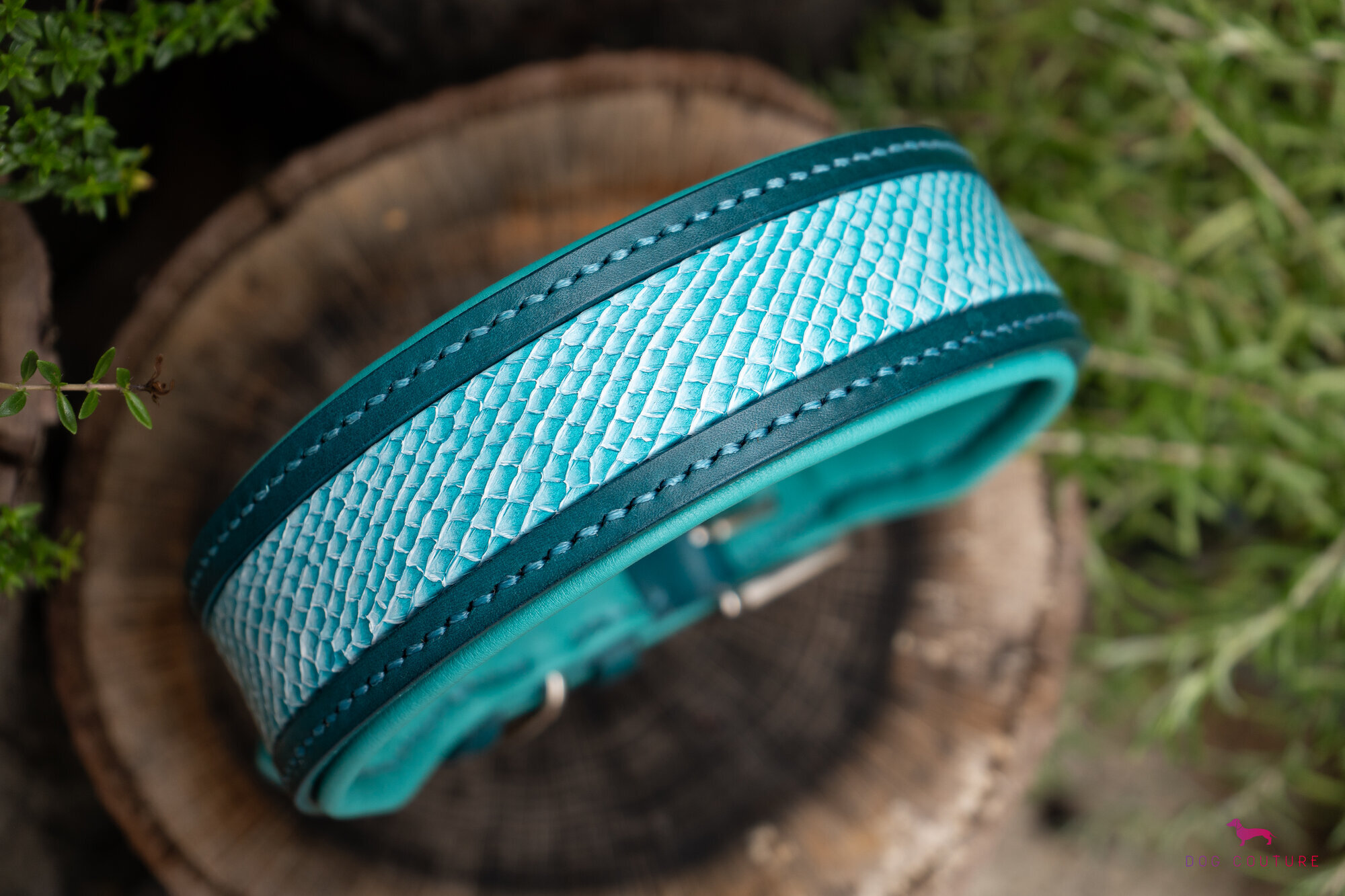 Dog Couture by Lisa in Eppstein