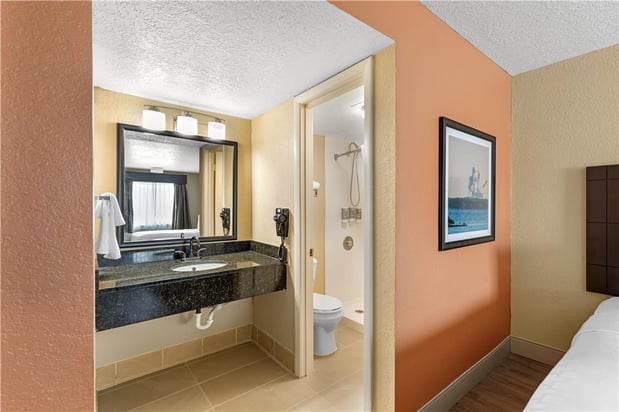 Images Best Western Space Shuttle Inn