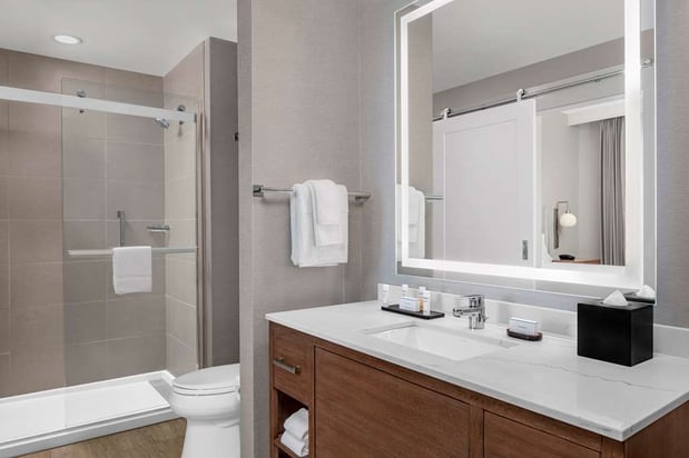 Images Embassy Suites by Hilton Charleston Harbor Mt. Pleasant