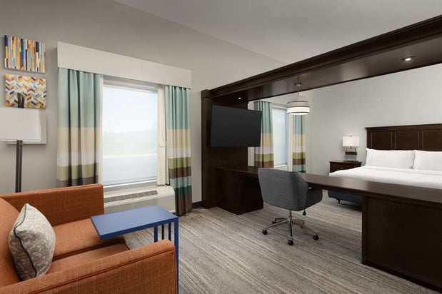Images Hampton Inn & Suites Huntsville/Research Park Area