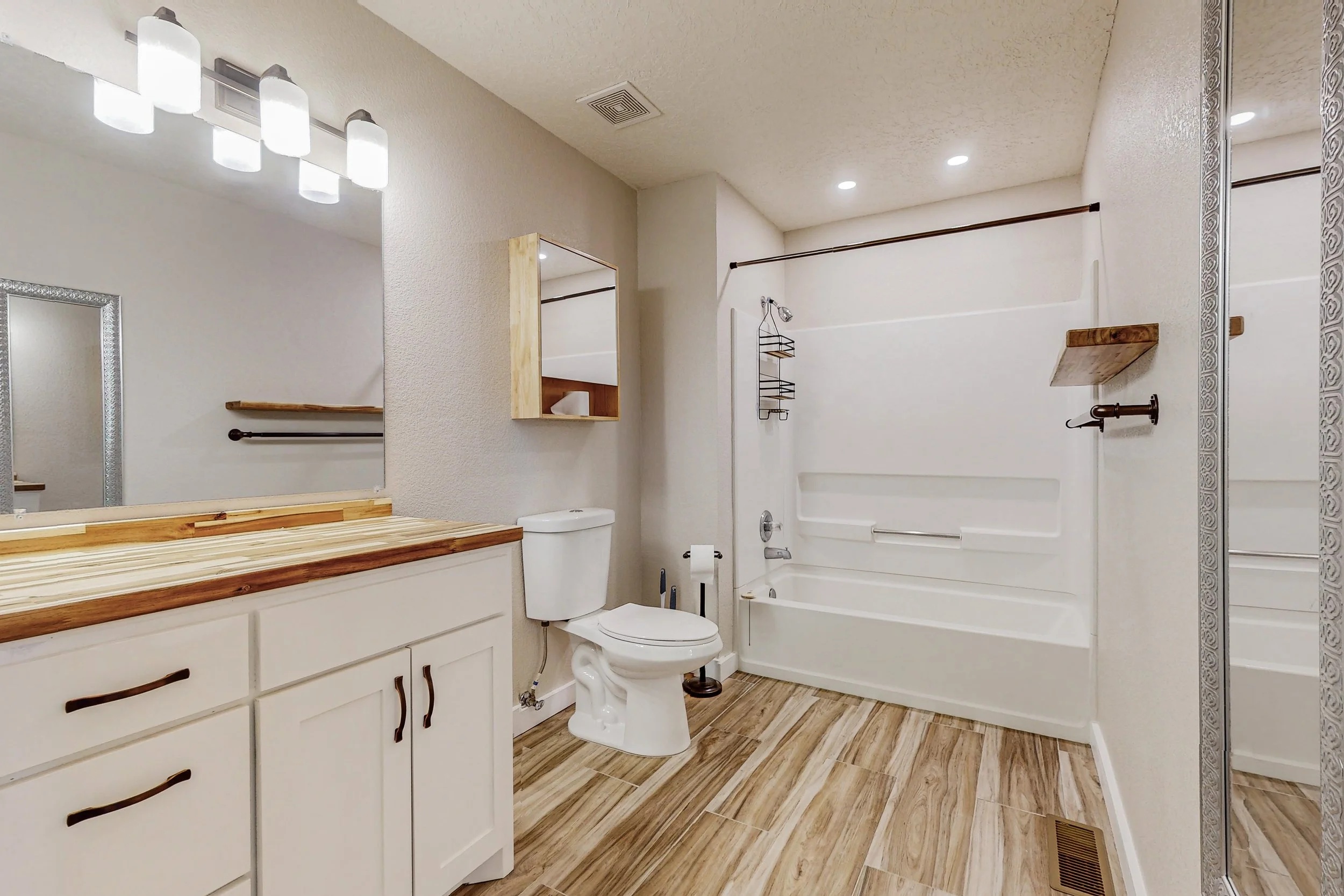 Ea-sy Remodel LLC Image