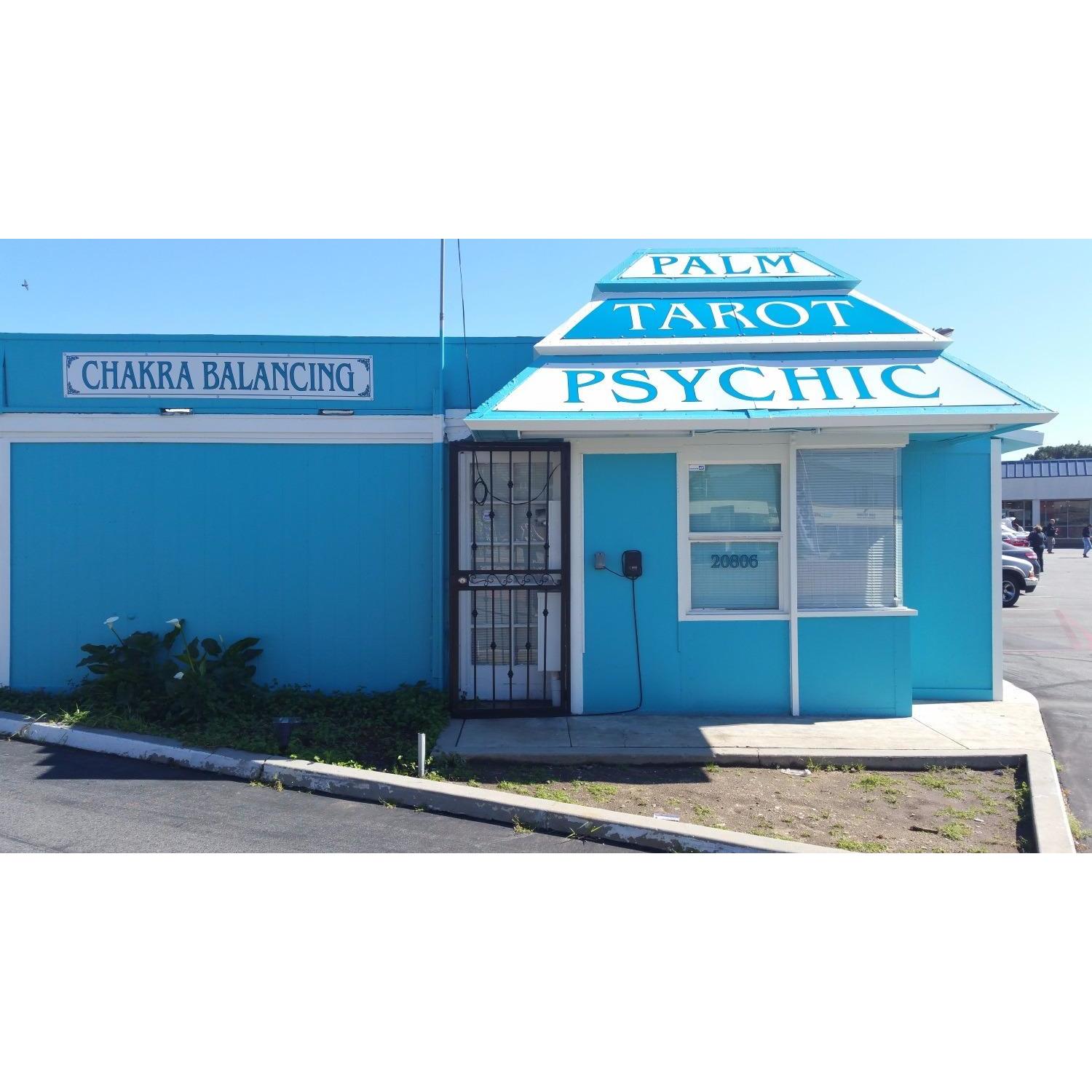 Psychic Reader and Chakra Balancing