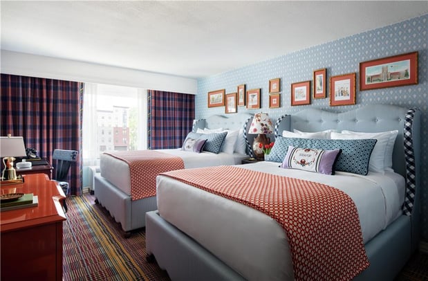 Images Graduate by Hilton Knoxville