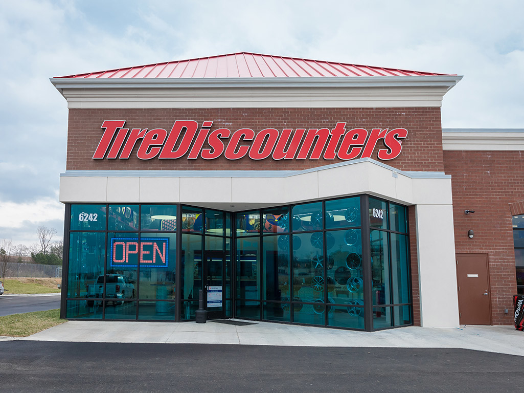 Tire Discounters on 6242 Lee Hwy in Chattanooga