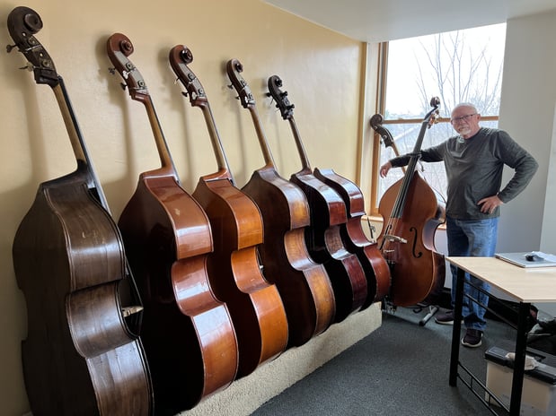 Images Wallace Bass Shop