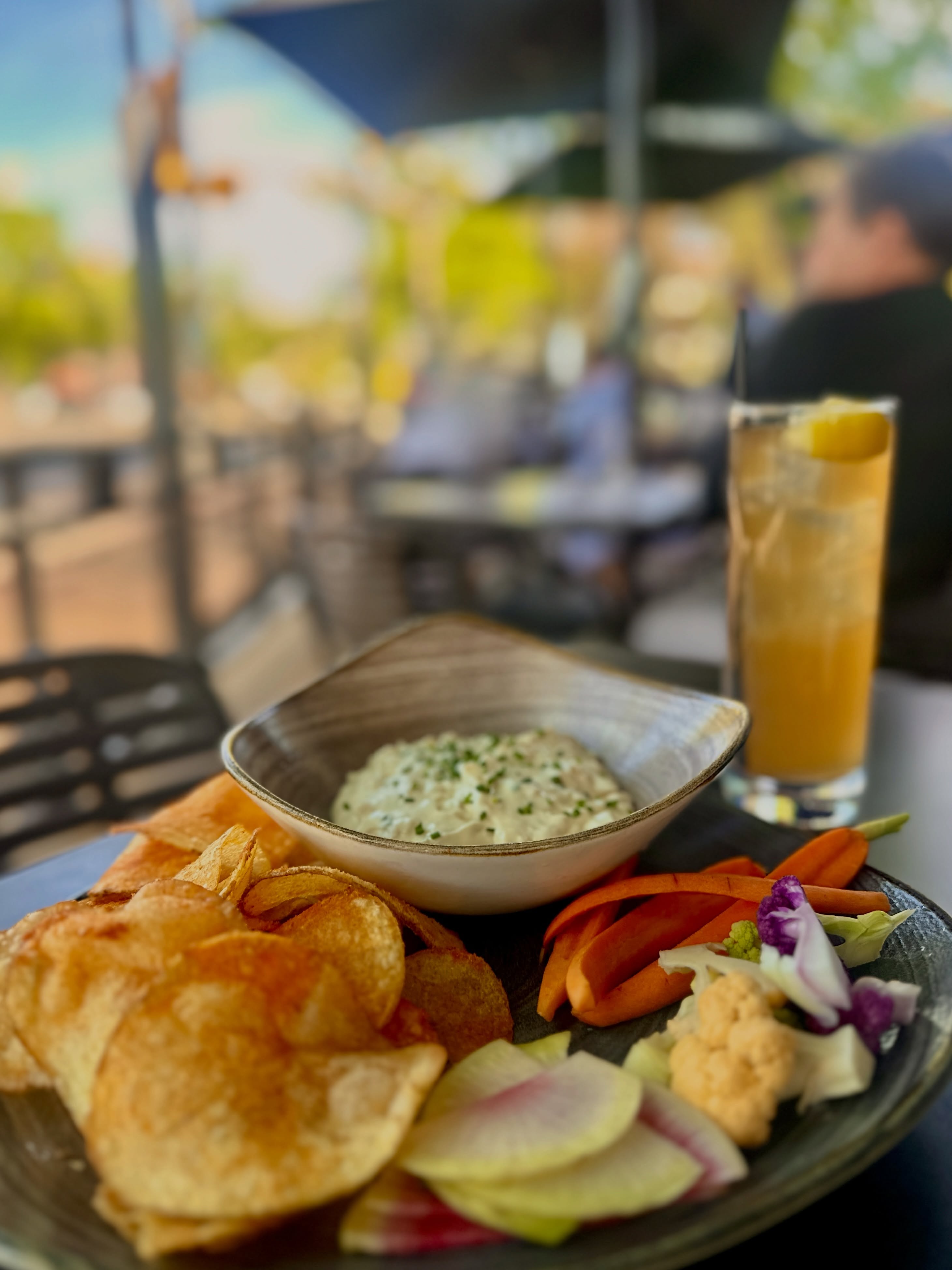 The sun is beaming, and happy hour is now in full swing. That can only mean one thing... It’s al fresco season in @downtownfoco!
Come and enjoy the patio with us!