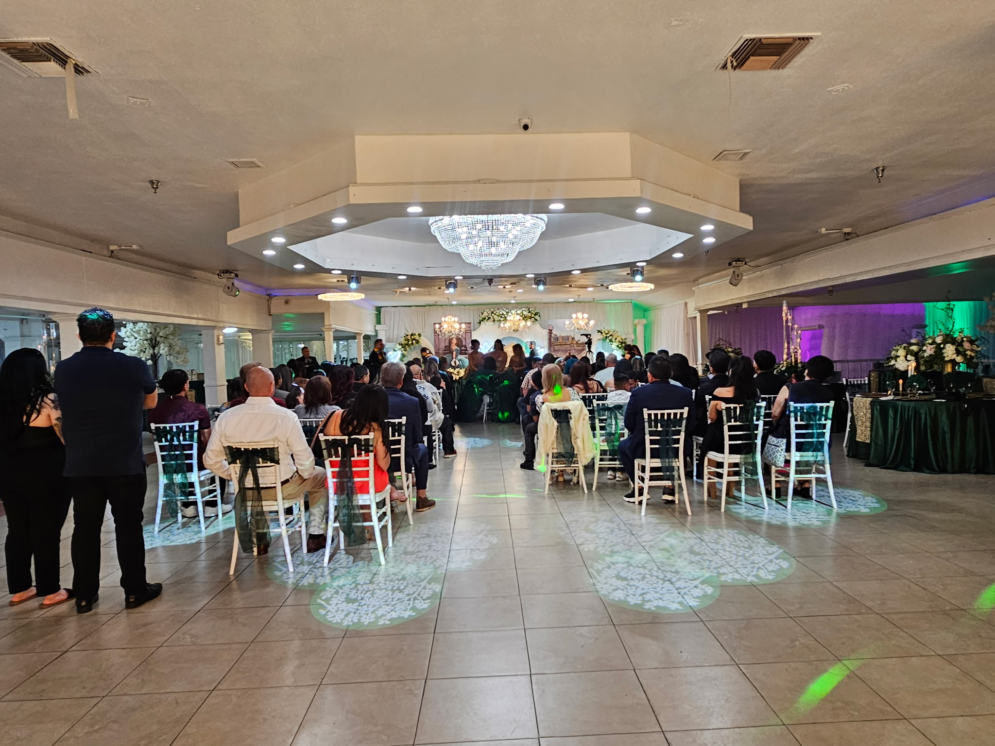 El Sombrero Banquet Hall - quinceanera party