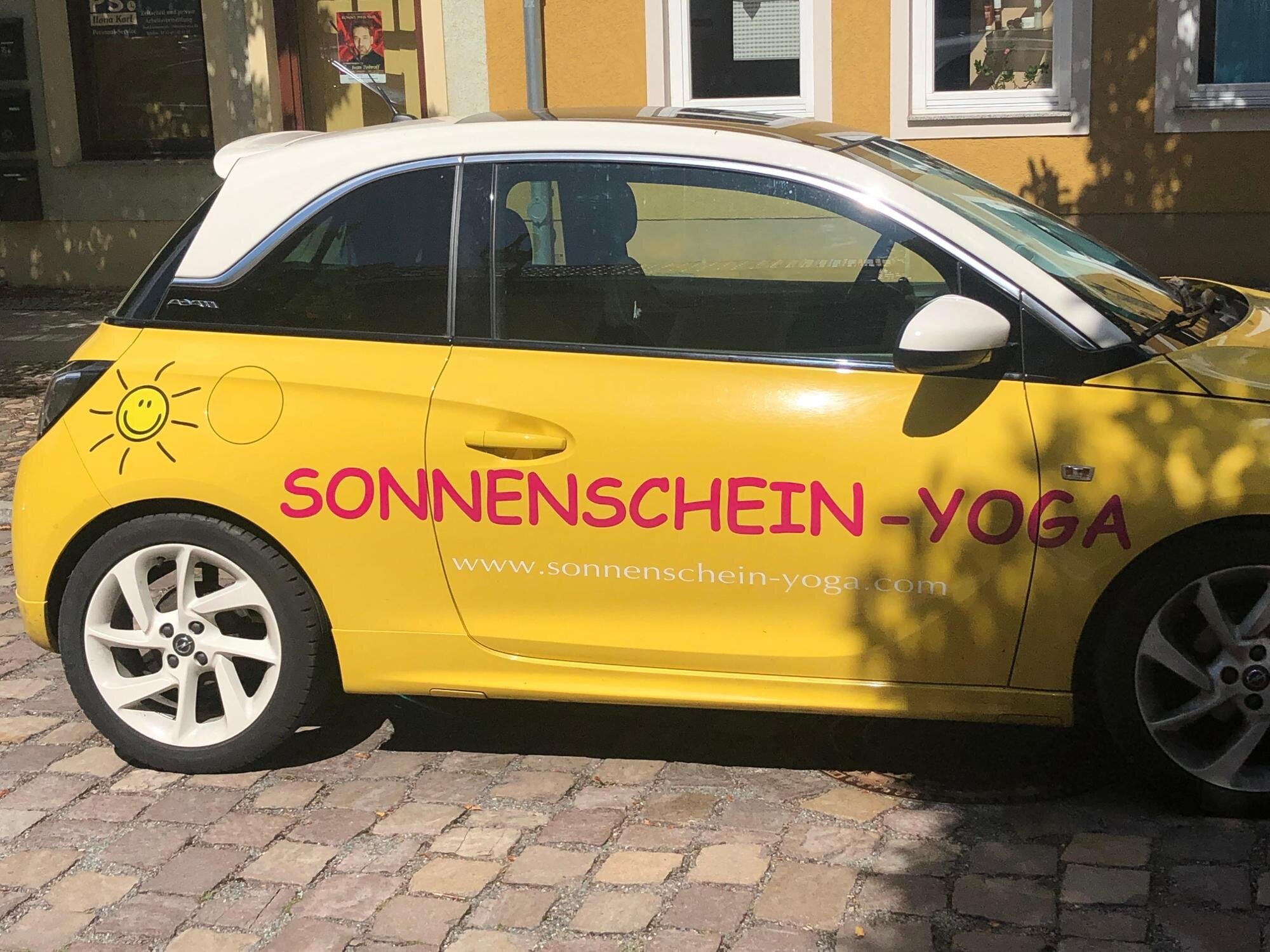 Bilder Sonnenschein-Yoga