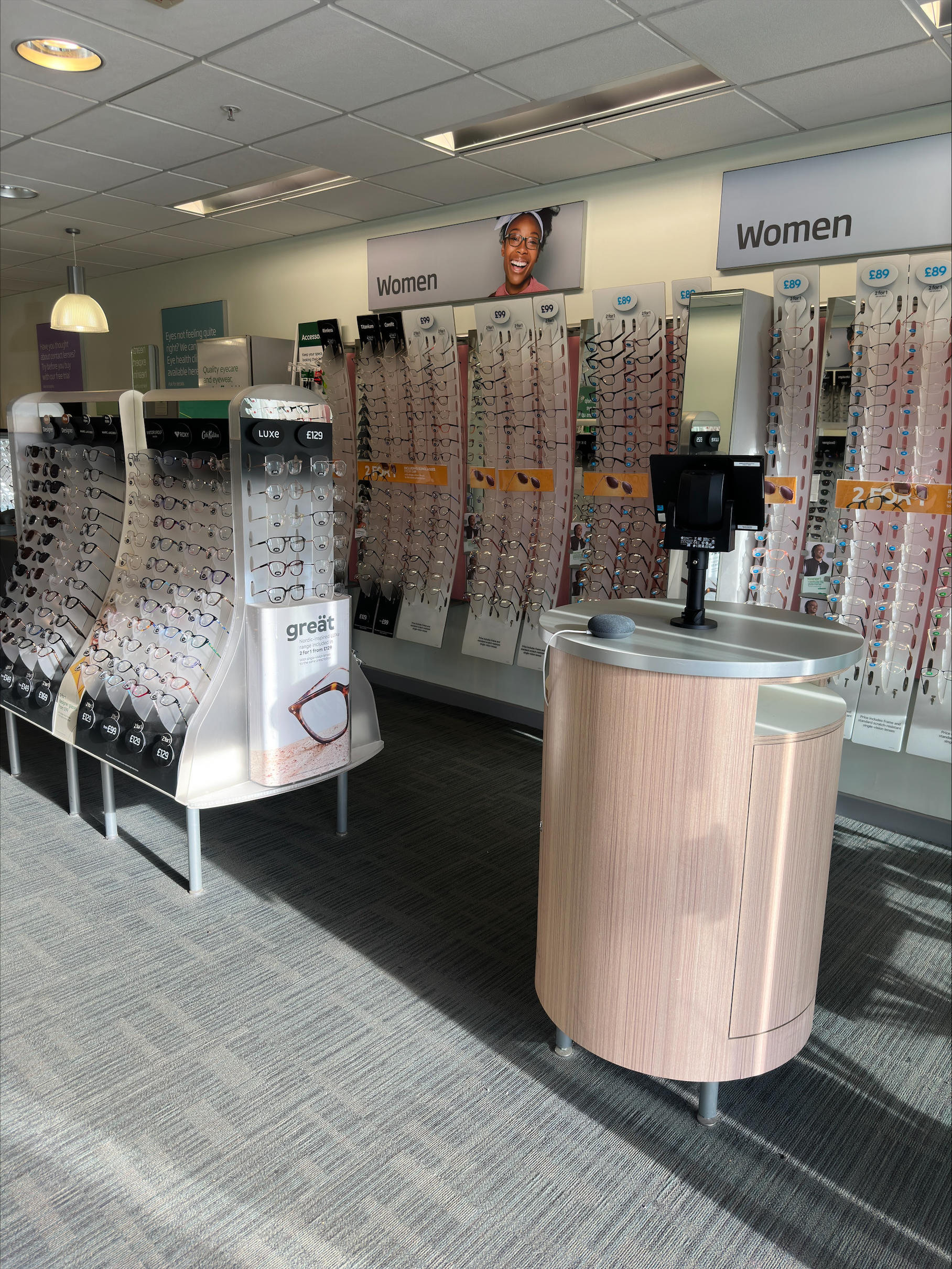Specsavers Belle Vale Specsavers Opticians and Audiologists - Belle Vale Liverpool 01514 881600